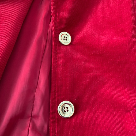 Talbots women’s red corduroy jacket/blazer with two button closure. Size 16p - Picture 6 of 13
